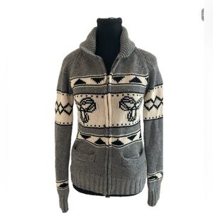 Aritzia TNA Sea to Sky Cowichan 100% Lambswool  Zip up .